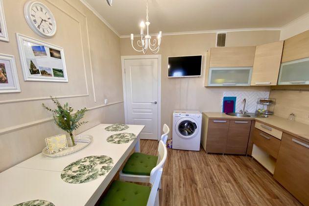 Продажа 2-комнатной квартиры, Краснодар, улица Героя А.А. Аверкиева,  34