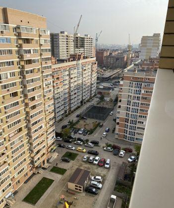 Продажа 1-комнатной квартиры, Краснодар, улица Петра Метальникова,  5к2