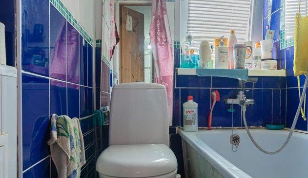 Продажа 2-комнатной квартиры, Краснодар, улица имени В.М. Комарова,  19