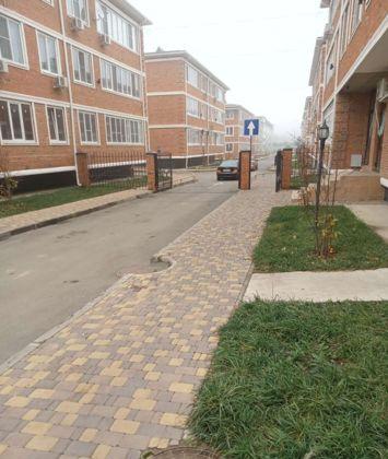 Продажа 2-комнатной квартиры, Краснодар, улица Цезаря Куникова,  18лит4