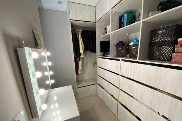 Продажа 2-комнатной квартиры, Краснодар, Командорская улица,  1/3