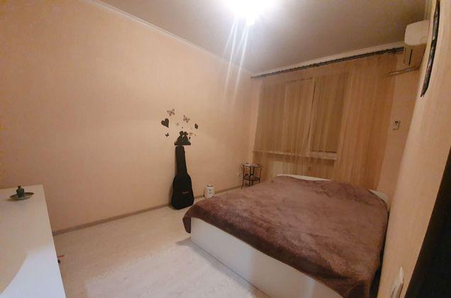 Продажа 2-комнатной квартиры, Краснодар, улица Рахманинова,  7