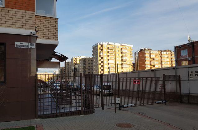 Продажа 2-комнатной квартиры, Краснодар, Московская улица,  125к1