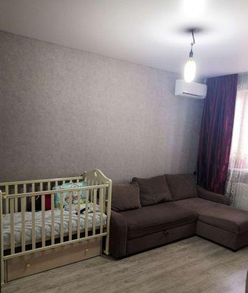 Продажа 2-комнатной квартиры, Краснодар, улица имени В.М. Комарова,  21/1к9