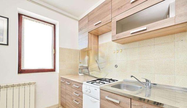 Продажа 1-комнатной квартиры, Краснодар, улица 1 Мая,  430/2