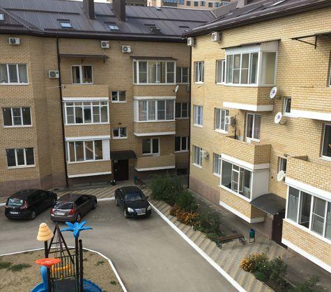 Продажа 3-комнатной квартиры, Краснодар, улица Ивана Рослого,  18к1