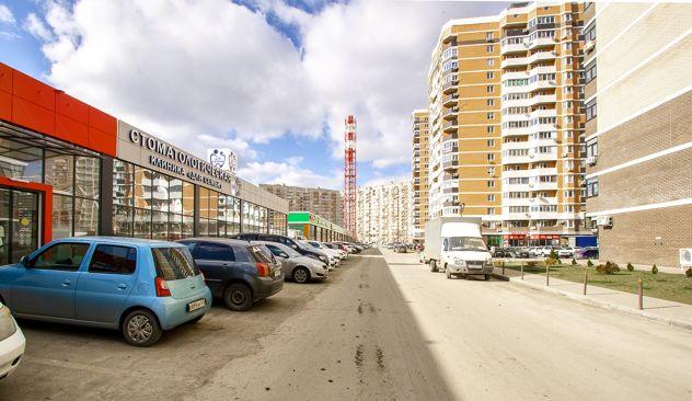 Продажа 3-комнатной квартиры, Краснодар, улица Адмирала Серебрякова,  3к3