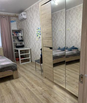 Продажа 1-комнатной квартиры, Краснодар, улица имени Сергея Есенина,  110к2