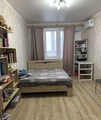 Продажа 1-комнатной квартиры, Краснодар, улица имени Сергея Есенина,  110к2