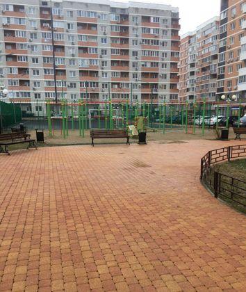 Продажа 2-комнатной квартиры, Краснодар, Командорская улица,  9к2