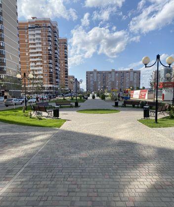 Продажа 2-комнатной квартиры, Краснодар, Адмиралтейский бульвар,  3к1