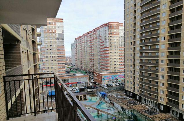 Продажа 1-комнатной квартиры, Краснодар, улица Петра Метальникова,  40