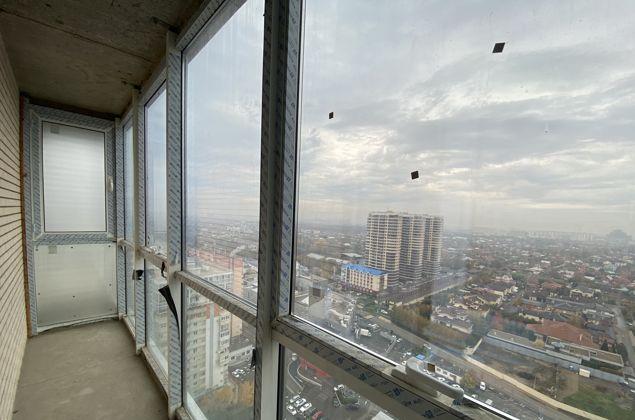 Продажа 3-комнатной квартиры, Краснодар, Совхозная улица,  1к1