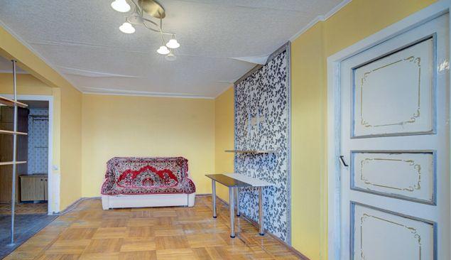 Продажа 2-комнатной квартиры, Краснодар, улица Гагарина,  143