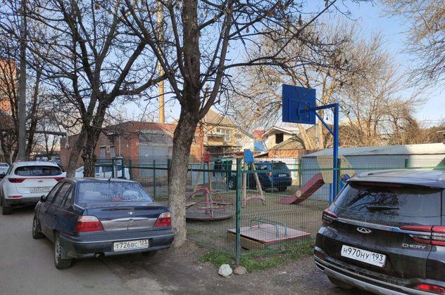 Продажа 3-комнатной квартиры, Краснодар, улица Будённого,  213