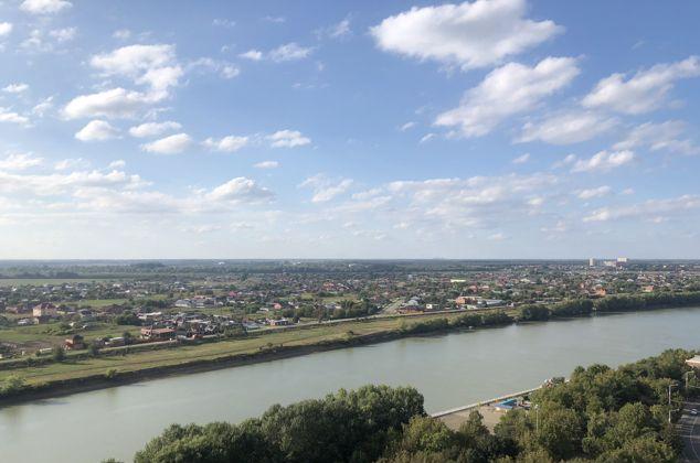 Продажа 1-комнатной квартиры, Краснодар, улица 70-летия Октября,  1/7