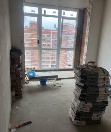 Продажа 1-комнатной квартиры, Краснодар, улица 70-летия Октября,  1/7