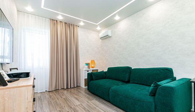 Продажа 2-комнатной квартиры, Краснодар, Круговая улица,  4В