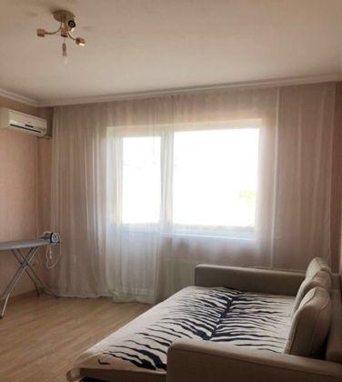 Продажа 1-комнатной квартиры, Краснодар, Курская улица,  38