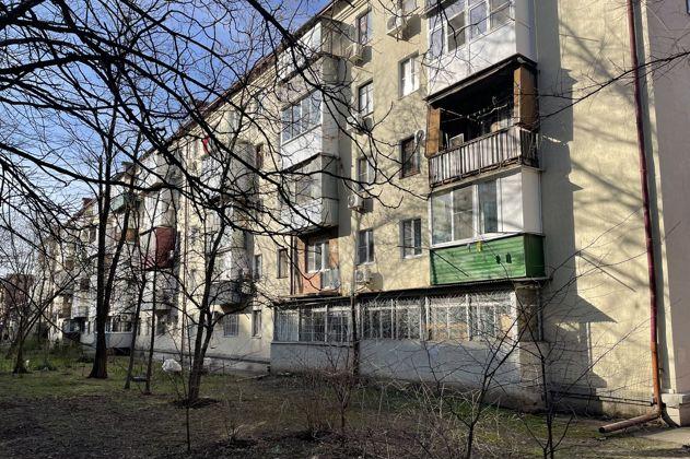 Продажа 2-комнатной квартиры, Краснодар, улица Авиагородок,  15