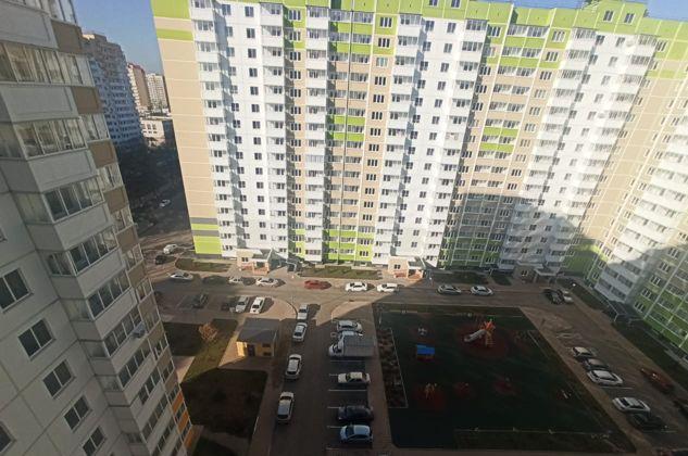 Продажа 2-комнатной квартиры, Краснодар, улица Генерала Трошева,  25