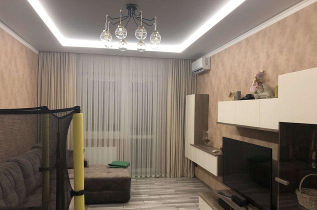 Продажа 3-комнатной квартиры, Краснодар, Октябрьская улица,  181/2