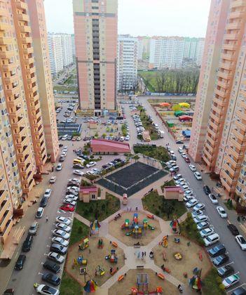 Продажа 2-комнатной квартиры, Краснодар, улица им. Героя Яцкова И.В.,  15к2