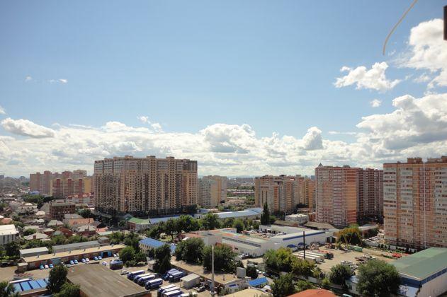 Продажа 2-комнатной квартиры, Краснодар, Гаражная улица,  156к1