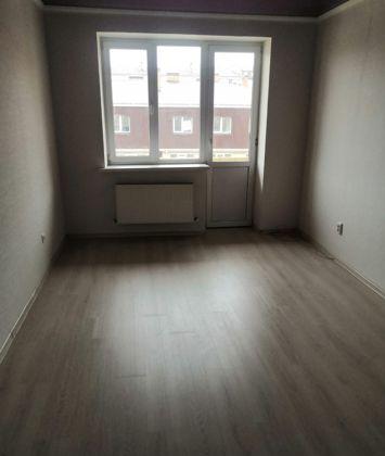 Продажа 2-комнатной квартиры, Краснодар, улица Ратной Славы,  42