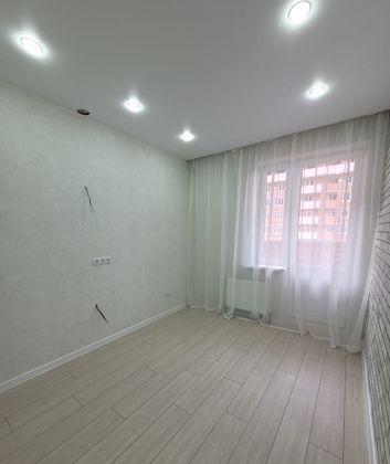 Продажа 1-комнатной квартиры, Краснодар, Тепличная улица,  62/1к3