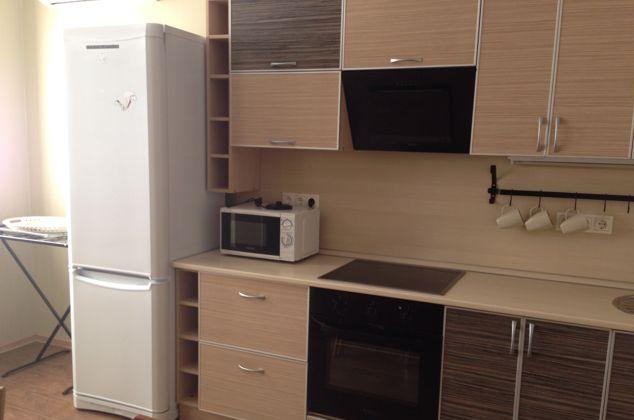 Продажа 1-комнатной квартиры, Краснодар, улица Гагарина,  232