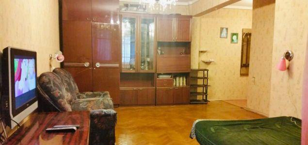 Продажа 2-комнатной квартиры, Краснодар, Красная улица,  147/2