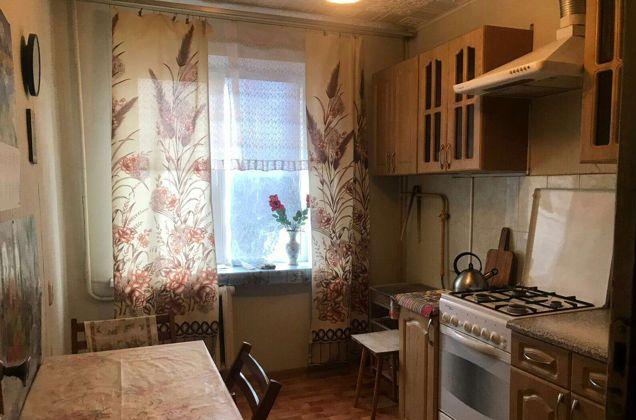 Продажа 2-комнатной квартиры, Краснодар, улица Тургенева,  221