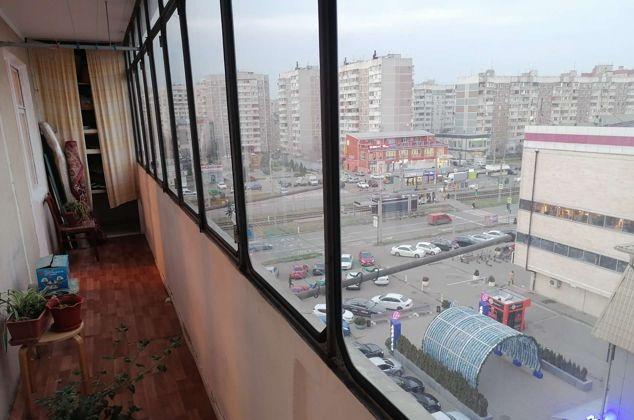 Продажа 2-комнатной квартиры, Краснодар, проспект Чекистов,  34