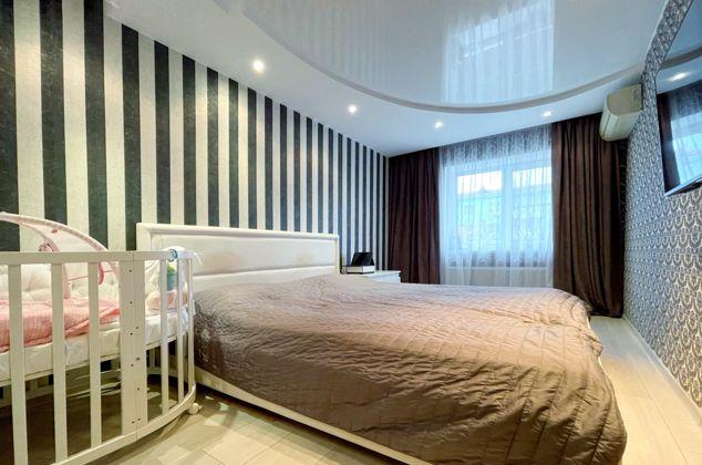 Продажа 3-комнатной квартиры, Краснодар, улица Тургенева,  130