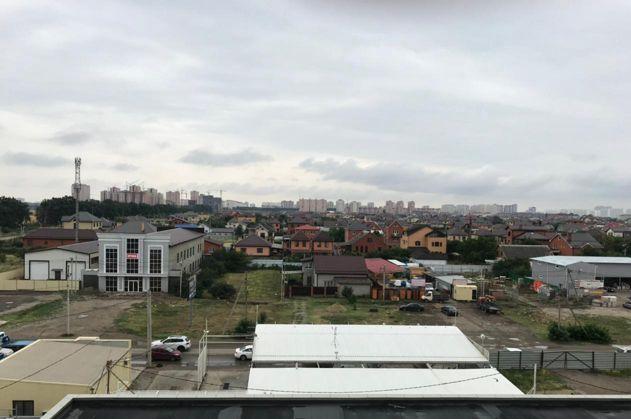 Продажа 3-комнатной квартиры, Краснодар, Командорская улица,  1к2