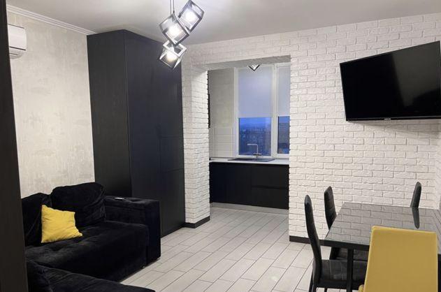 Продажа 2-комнатной квартиры, Краснодар, Севастопольская улица,  6