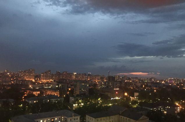 Продажа 1-комнатной квартиры, Краснодар, Красная улица,  176лит2