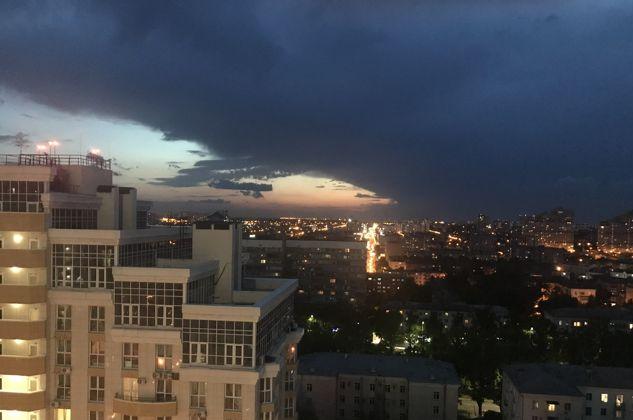 Продажа 1-комнатной квартиры, Краснодар, Красная улица,  176лит2