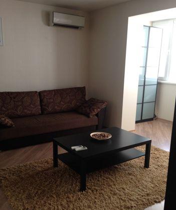 Продажа 1-комнатной квартиры, Краснодар, улица Гагарина,  232