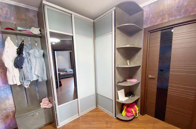 Продажа 2-комнатной квартиры, Краснодар, улица 70-летия Октября,  1