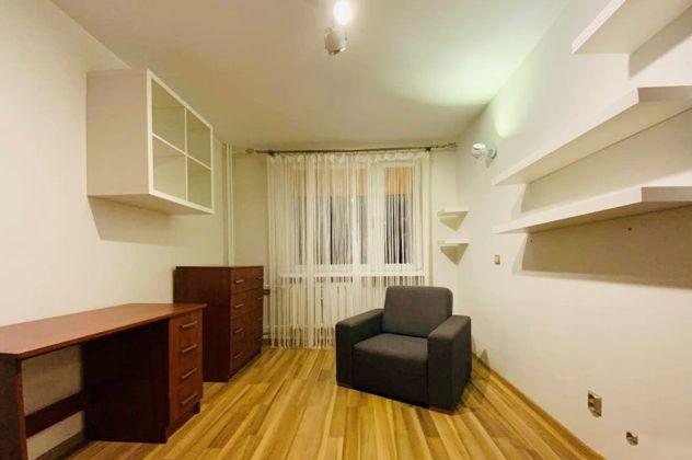 Продажа 2-комнатной квартиры, Краснодар, Черкасская улица,  43