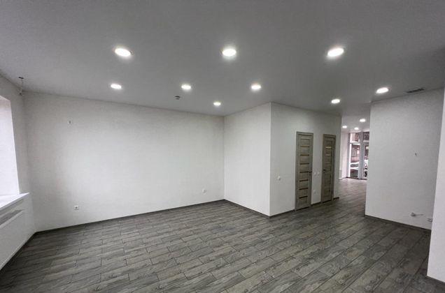 Продажа 2-комнатной квартиры, Краснодар, улица имени Героя Николая Шевелёва,  5