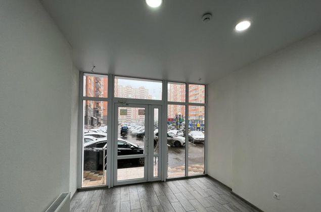 Продажа 2-комнатной квартиры, Краснодар, улица имени Героя Николая Шевелёва,  5