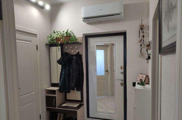 Продажа 1-комнатной квартиры, Краснодар, Гаражная улица,  156к1