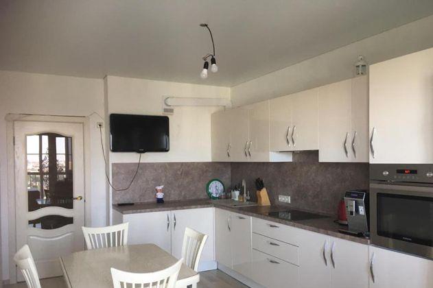 Продажа 3-комнатной квартиры, Краснодар, Железнодорожная улица,  24