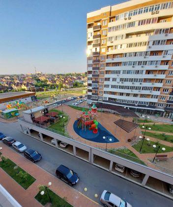 Продажа 2-комнатной квартиры, Краснодар, улица Григория Пономаренко,  45