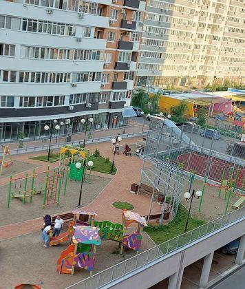 Продажа 2-комнатной квартиры, Краснодар, улица Григория Пономаренко,  45