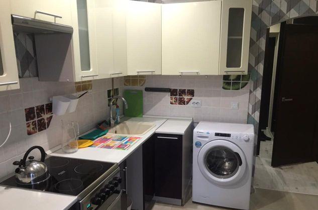 Продажа 1-комнатной квартиры, Краснодар, улица имени Сергея Есенина,  108/9В