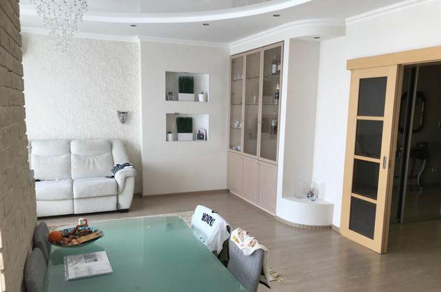 Продажа 3-комнатной квартиры, Краснодар, улица Гаврилова,  27